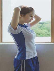 久久音影/极品嫩模被黑人20厘米