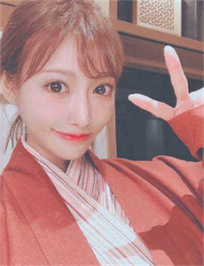 抽插几下她就骚湿/777精品出轨人妻国产